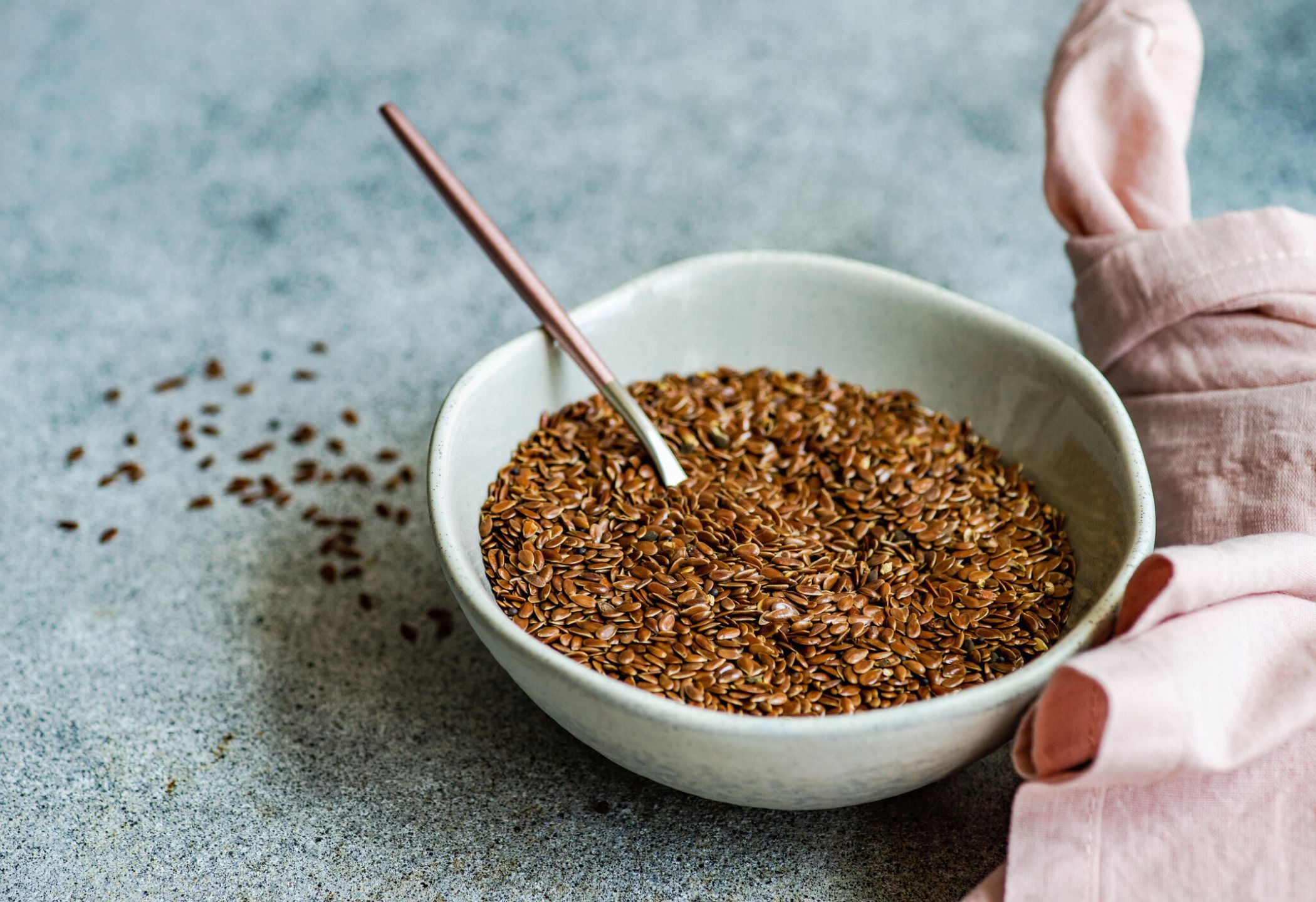 The 3 Biggest Health Benefits of Flaxseed: Why It’s a Superfood and How to Incorporate It into Your Diet